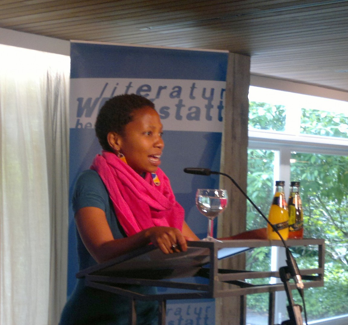 Ngwatilo Mawiyoo reads and performs poems from her anthology "Blue Mothertongue"